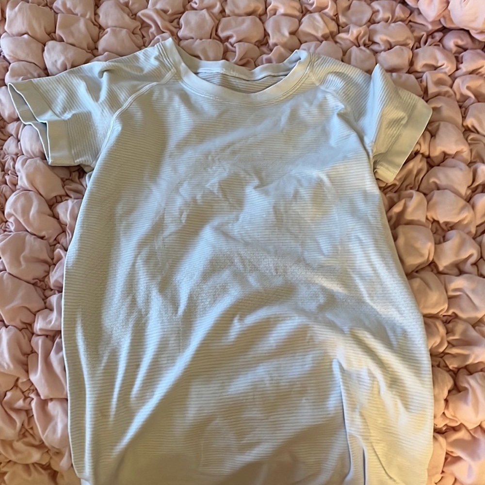short sleeve swiftly tech